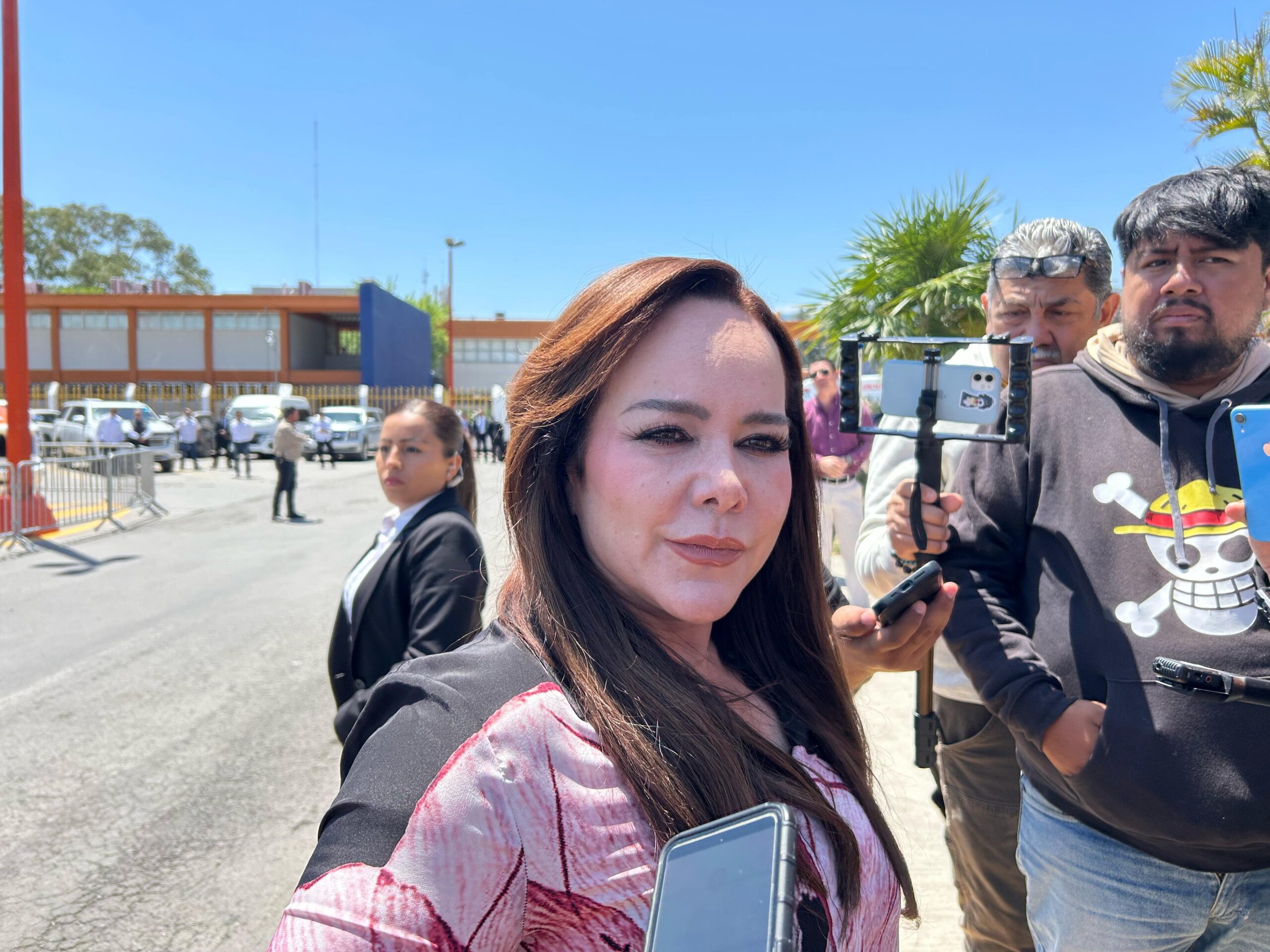 La alcaldesa Carmen Lilia Canturosas aseguró que no existen reportes de tráfico ilegal de combustible por la aduana de Nuevo Laredo